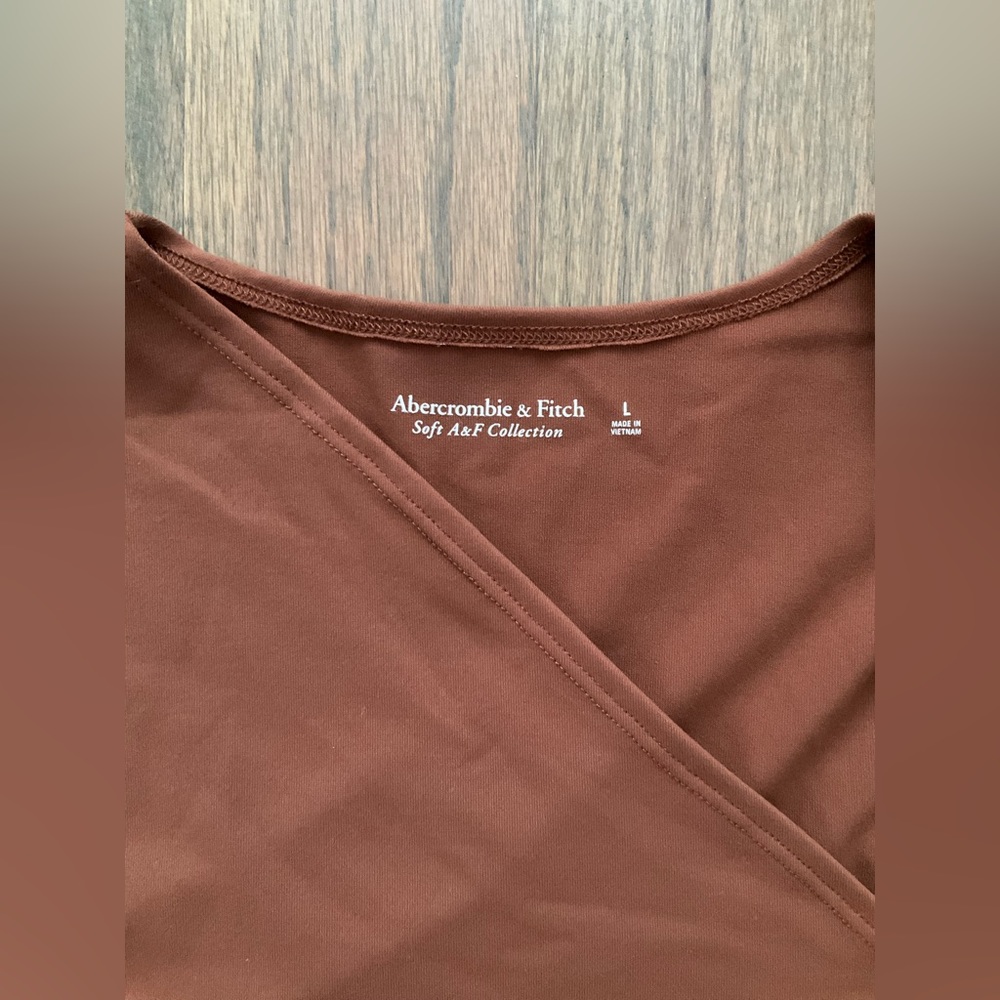 Abercrombie & Fitch Rust Color Long Sleeve Asymme… - image 6